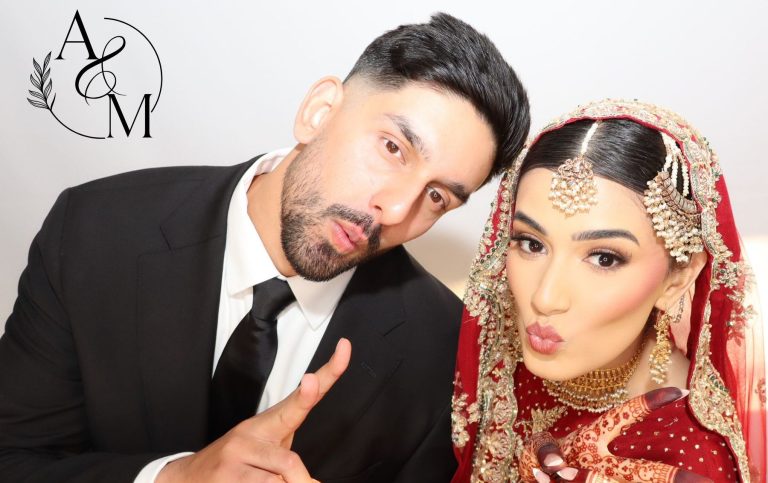 Smile-and-pose-Photo-Booth-Hire-Manchester-corporate-event-wedding-indian-bride-party